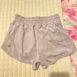 Lululemon lilac shorts size 2 Regular